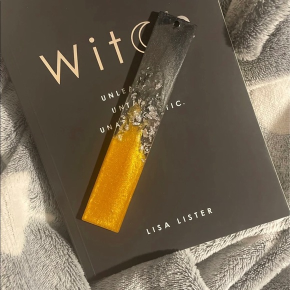 Bookmark - Picture 3 of 3